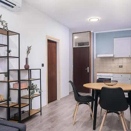 Doris Apartamento
